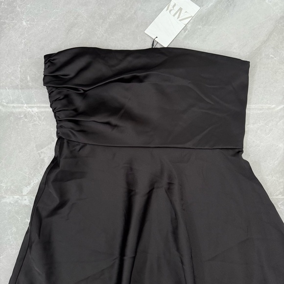 Women’s Zara Strapless Satin Side Effect Asymmetrical Mini Dress Small - Picture 4 of 16
